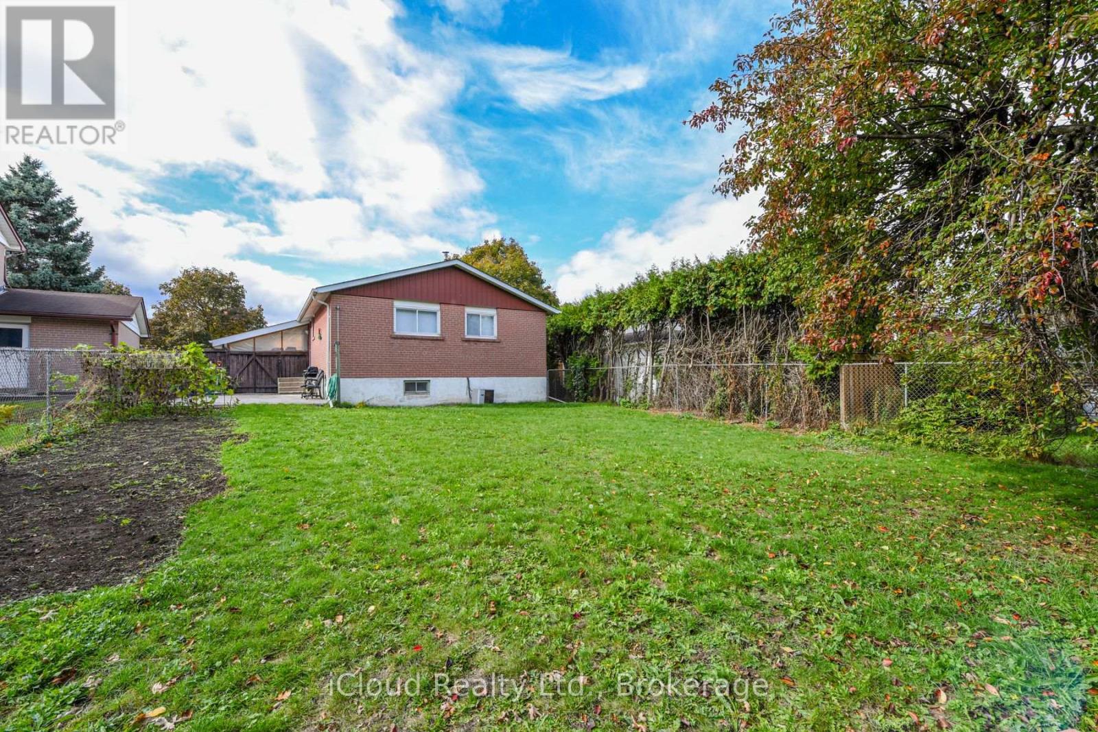38 Welbeck Drive, Brampton, Ontario  L6X 2L1 - Photo 19 - W12482075