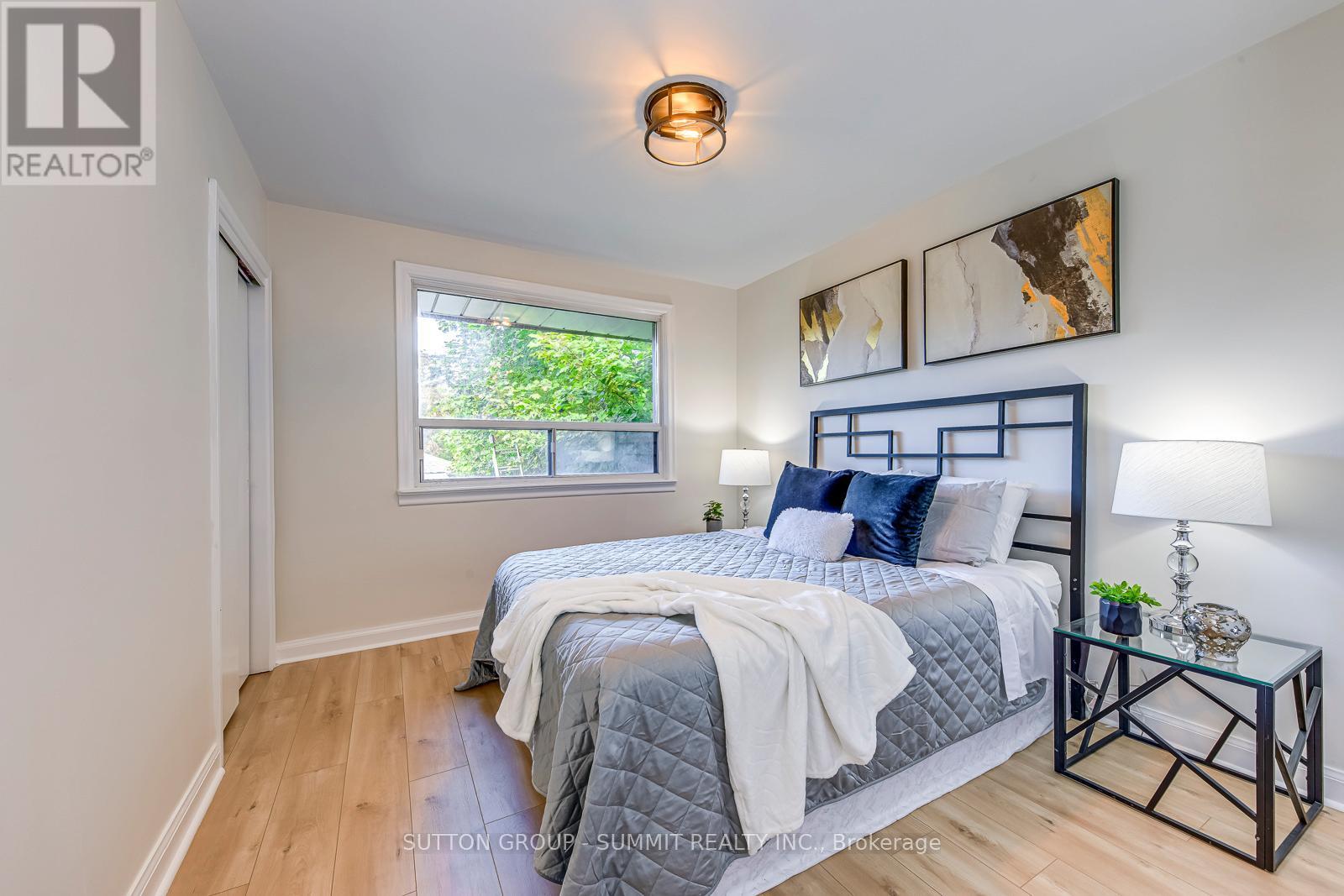 42 Winnipeg Road, Toronto, Ontario  M9P 2E4 - Photo 18 - W12482079