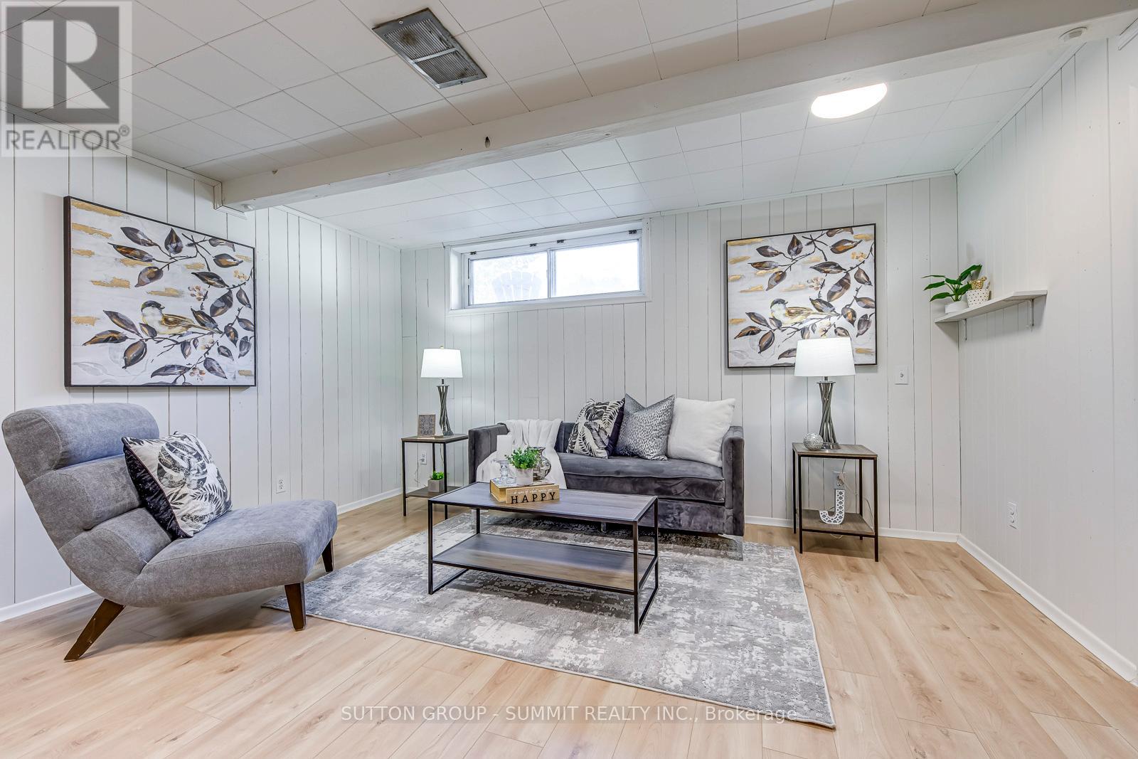 42 Winnipeg Road, Toronto, Ontario  M9P 2E4 - Photo 29 - W12482079