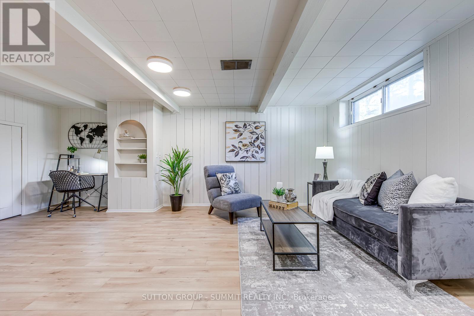 42 Winnipeg Road, Toronto, Ontario  M9P 2E4 - Photo 30 - W12482079