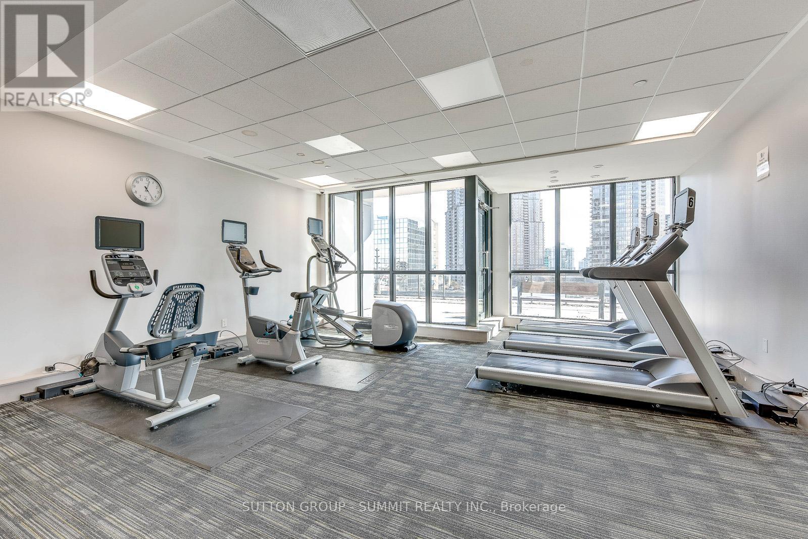 1305 - 55 Eglinton Avenue, Mississauga, Ontario  L5R 0E4 - Photo 44 - W12482082