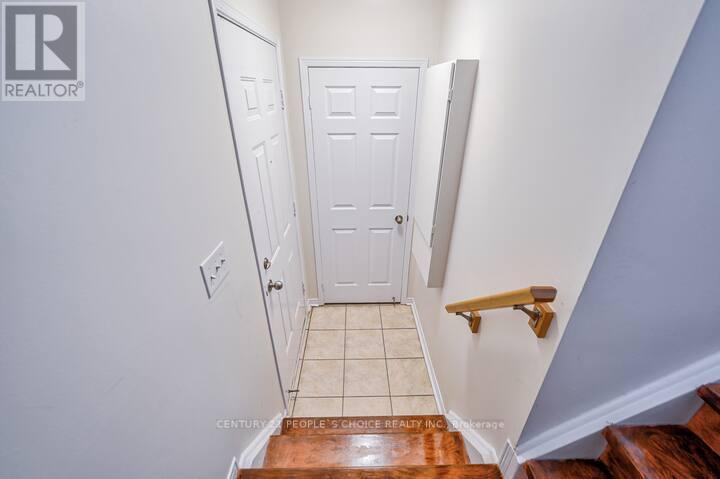 101 - 3050 Erin Centre Boulevard, Mississauga, Ontario  L5M 0P5 - Photo 13 - W12482083