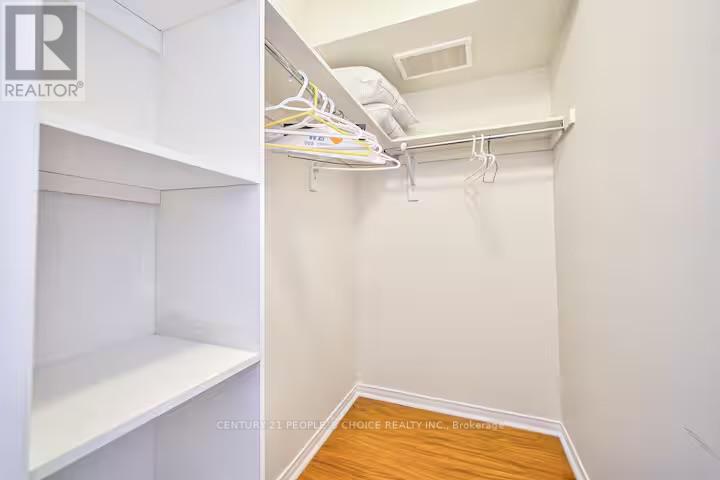 101 - 3050 Erin Centre Boulevard, Mississauga, Ontario  L5M 0P5 - Photo 22 - W12482083