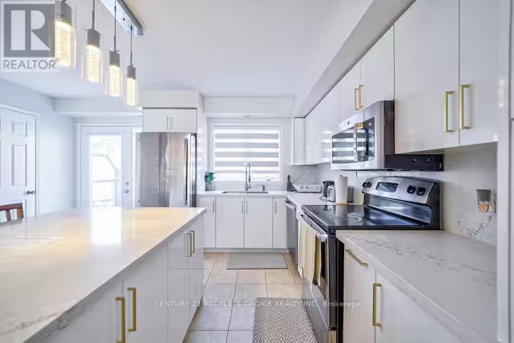 101 - 3050 Erin Centre Boulevard, Mississauga, Ontario  L5M 0P5 - Photo 6 - W12482083