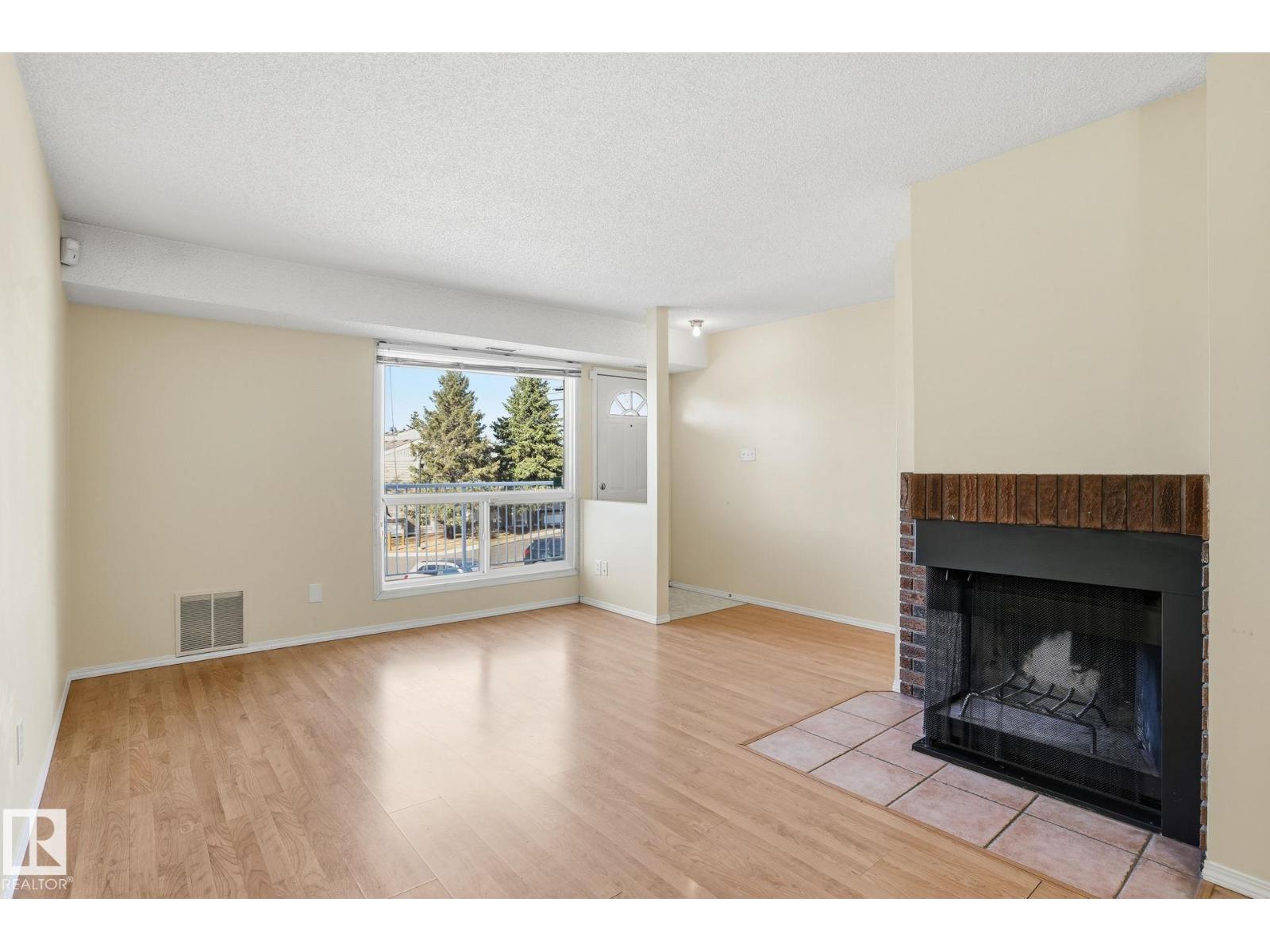 #66 2204 118 St Nw, Edmonton, Alberta  T6J 5K2 - Photo 4 - E4463522