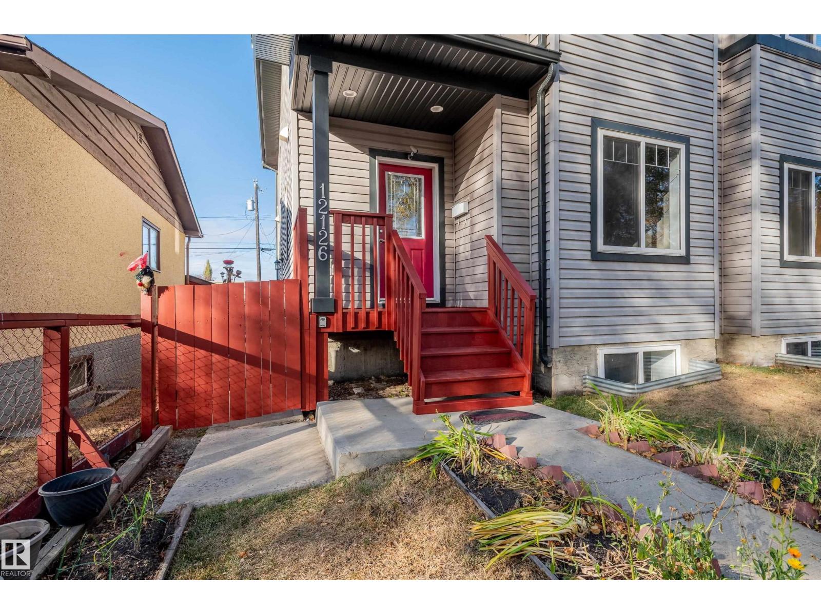 12126 65 St Nw, Edmonton, Alberta  T5W 4L8 - Photo 2 - E4463523