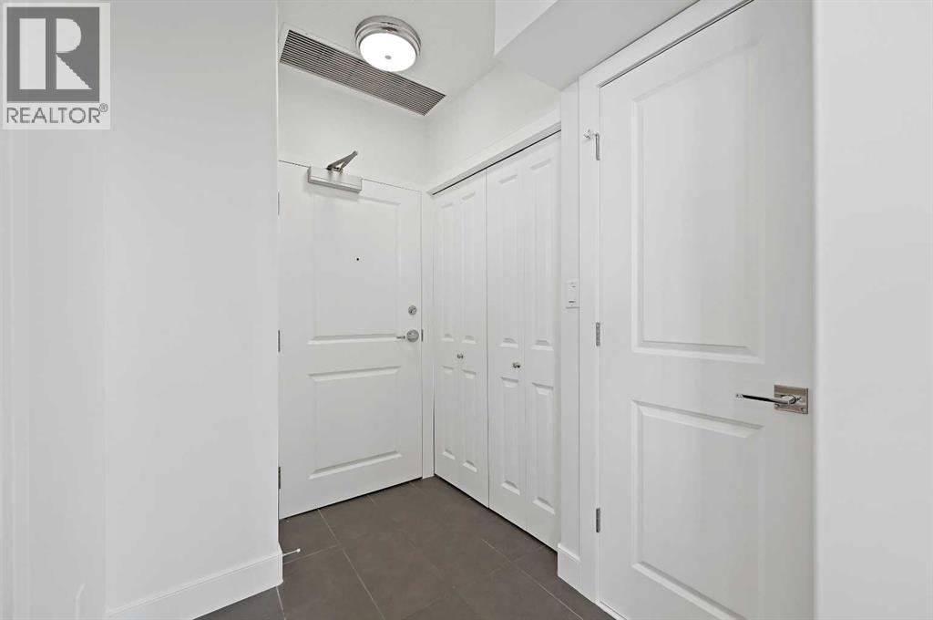 2404, 77 Spruce Place Sw, Calgary, Alberta  T3C 3X6 - Photo 23 - A2260065