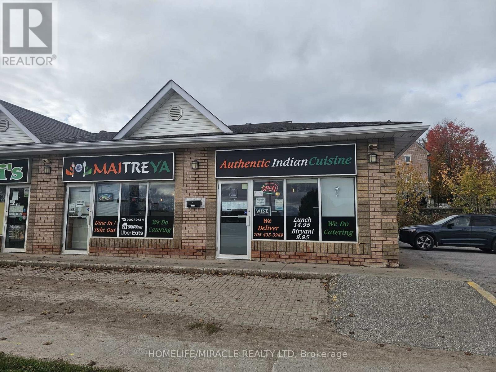 854 YONGE STREET, Midland, Ontario
