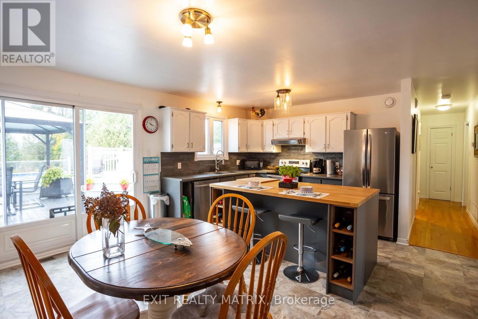 697 Omer Street, Hawkesbury, Ontario  K6A 3G1 - Photo 12 - X12457785