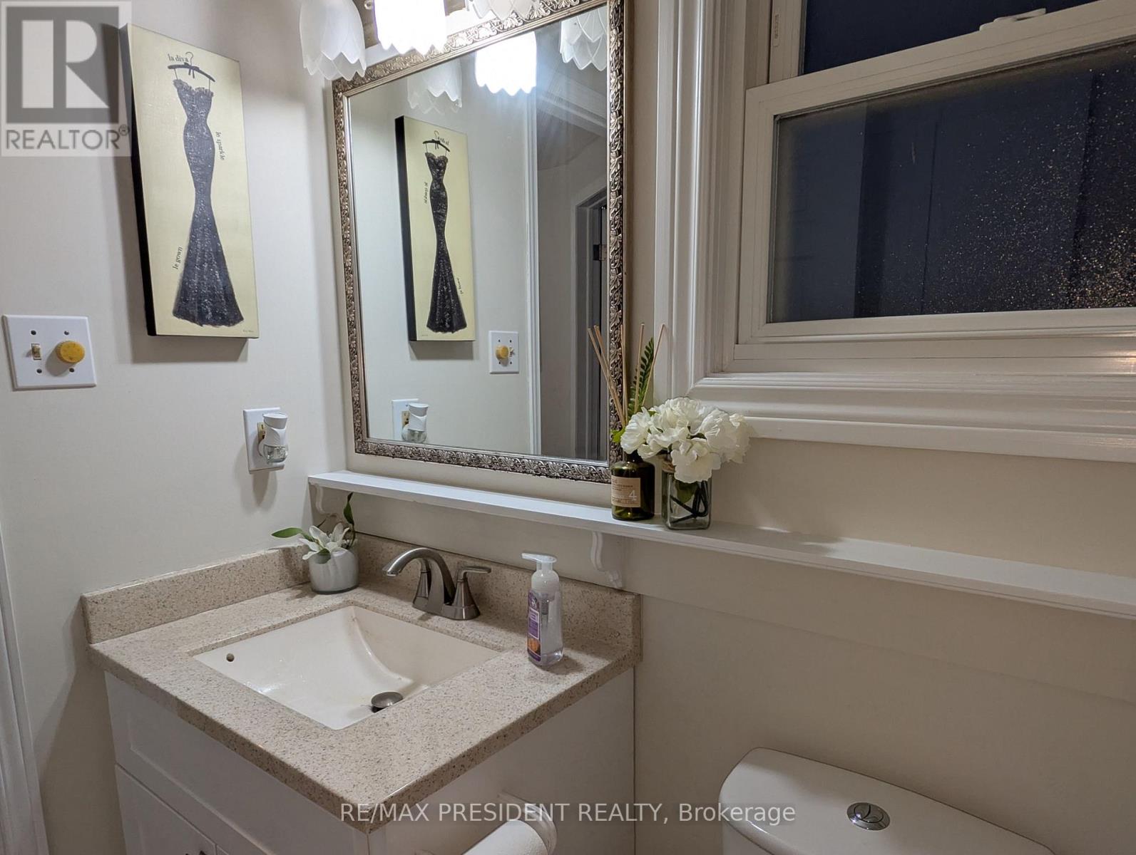 12 Hill Street, Halton Hills, Ontario  L7J 2W2 - Photo 22 - W12480630