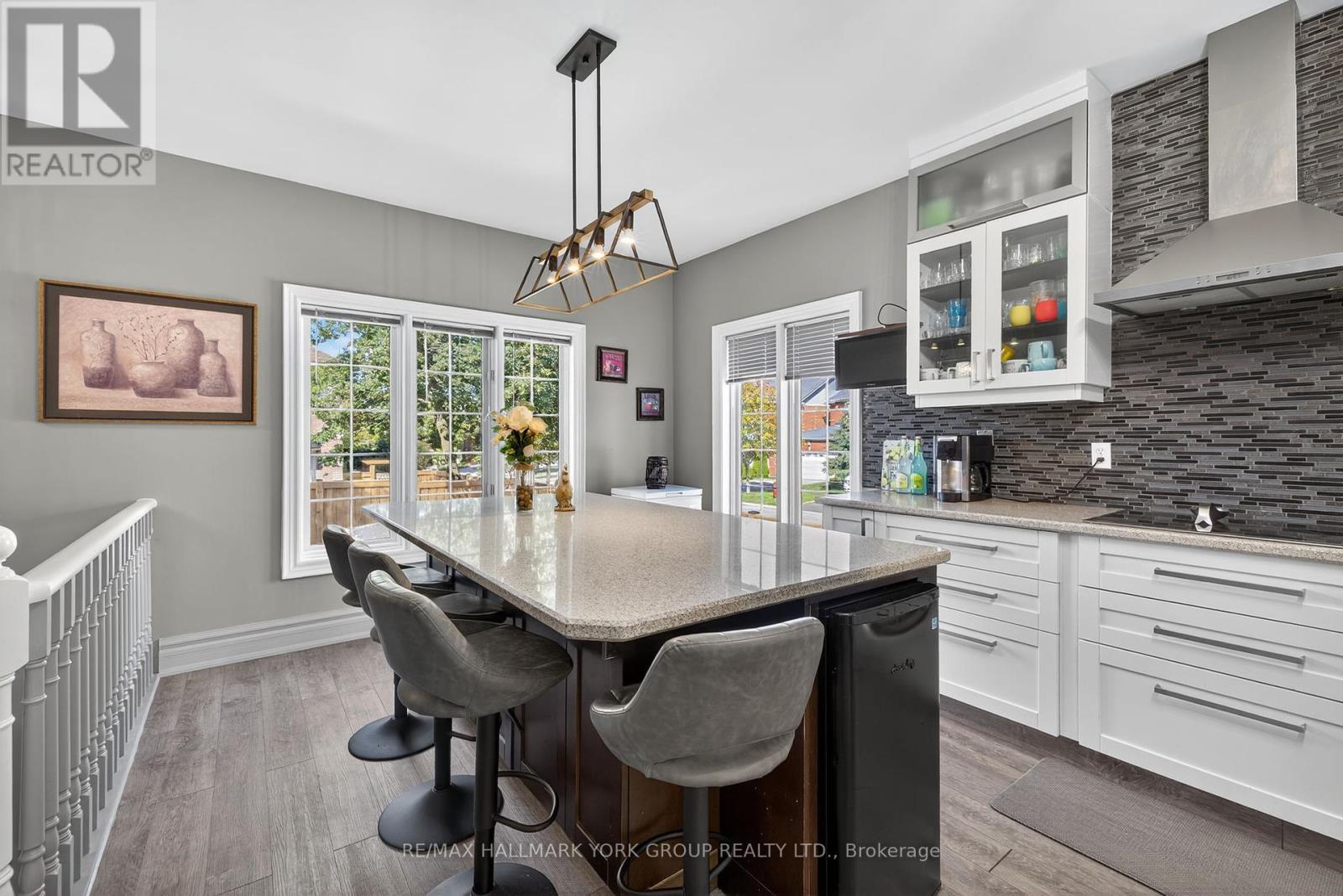 2 Hadley Court, Aurora, Ontario  L4G 7E5 - Photo 17 - N12456899