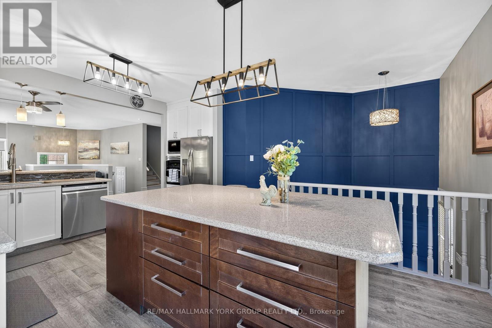 2 Hadley Court, Aurora, Ontario  L4G 7E5 - Photo 19 - N12456899