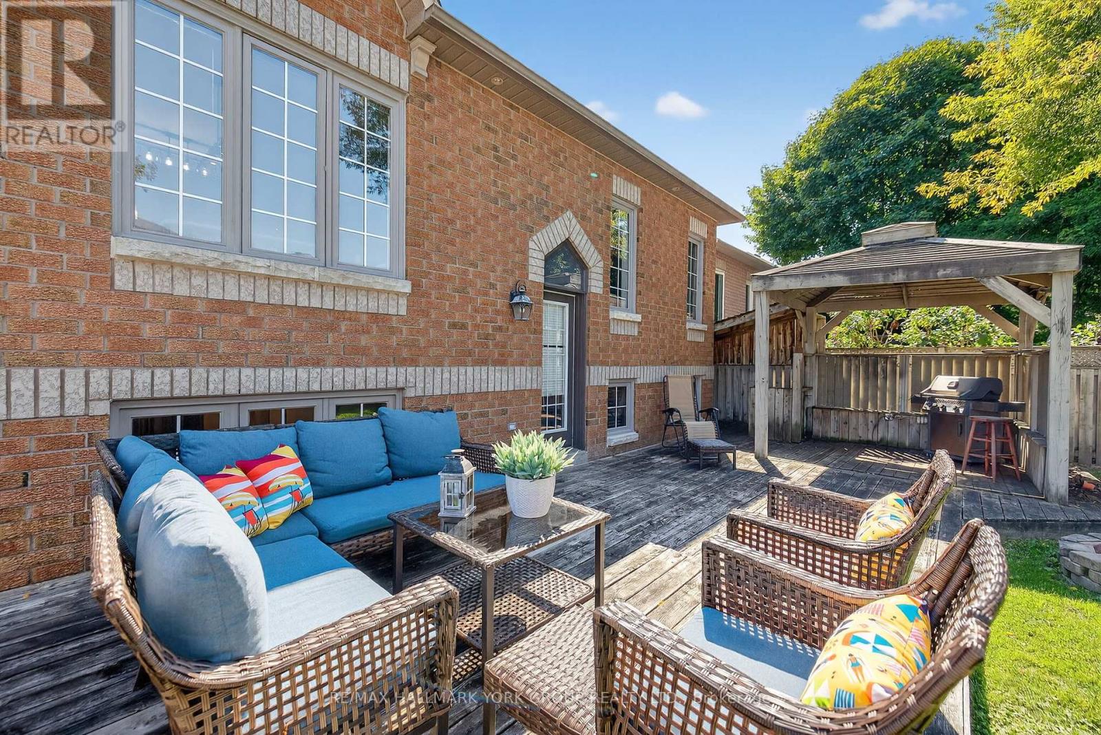 2 Hadley Court, Aurora, Ontario  L4G 7E5 - Photo 44 - N12456899