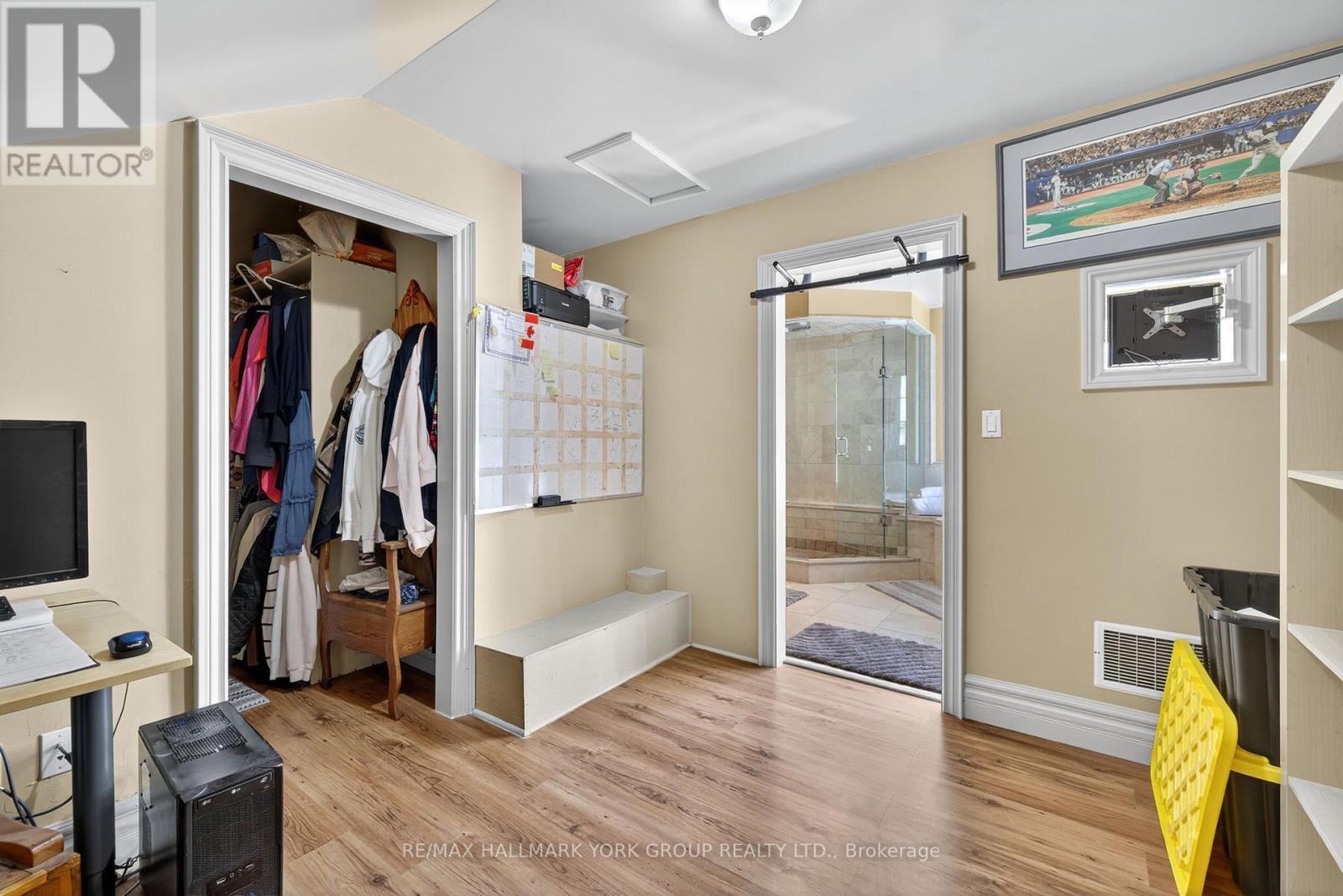 2 Hadley Court, Aurora, Ontario  L4G 7E5 - Photo 40 - N12456899