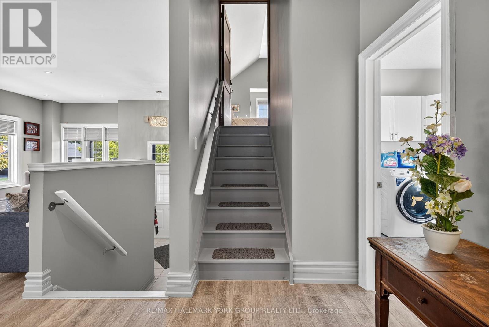 2 Hadley Court, Aurora, Ontario  L4G 7E5 - Photo 30 - N12456899