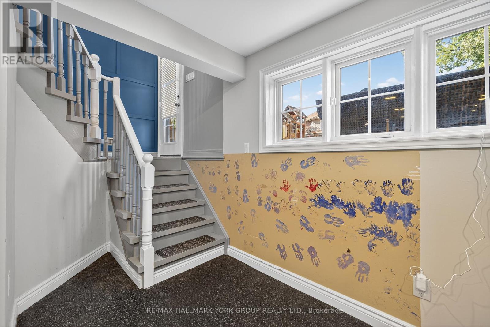 2 Hadley Court, Aurora, Ontario  L4G 7E5 - Photo 41 - N12456899