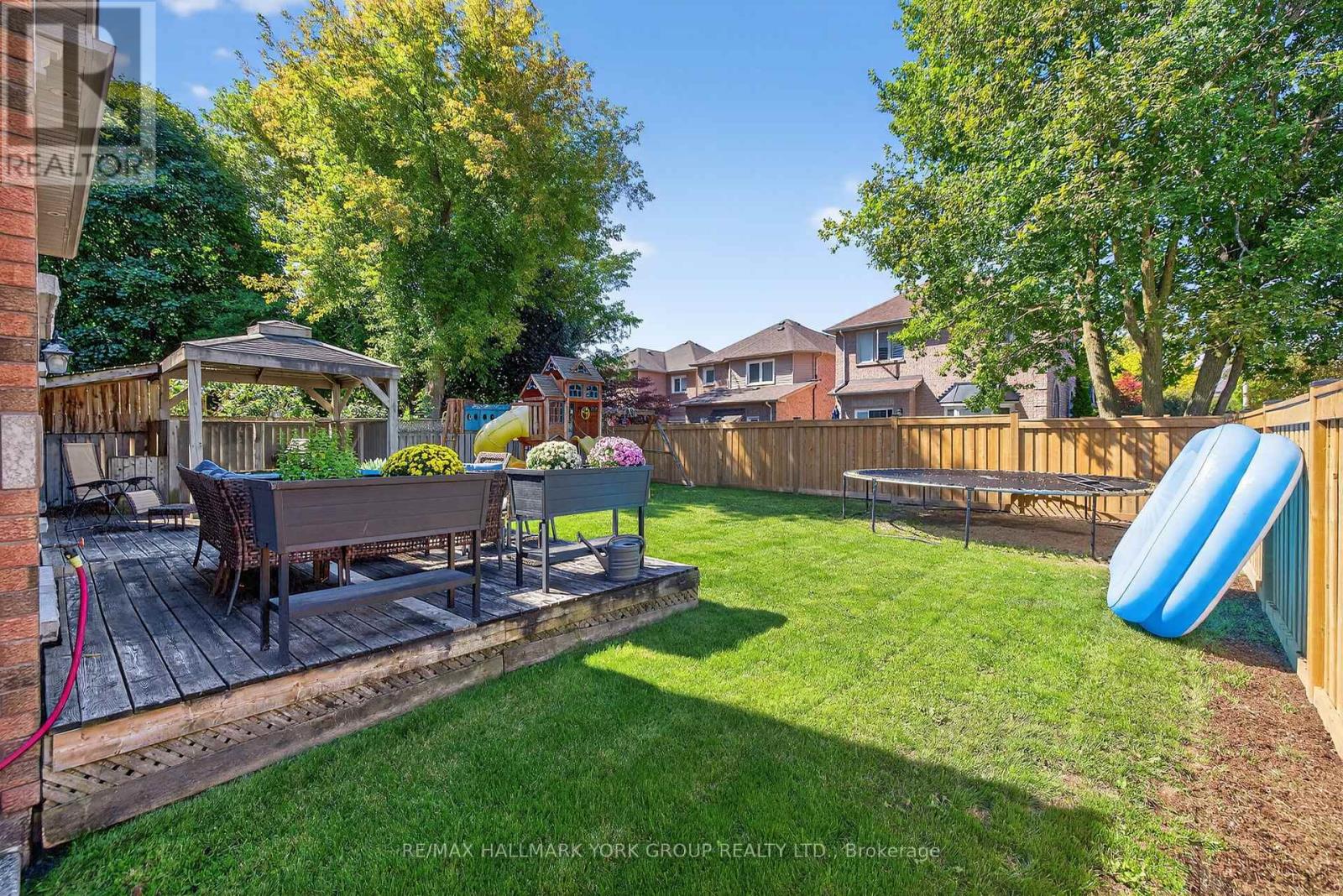 2 Hadley Court, Aurora, Ontario  L4G 7E5 - Photo 47 - N12456899