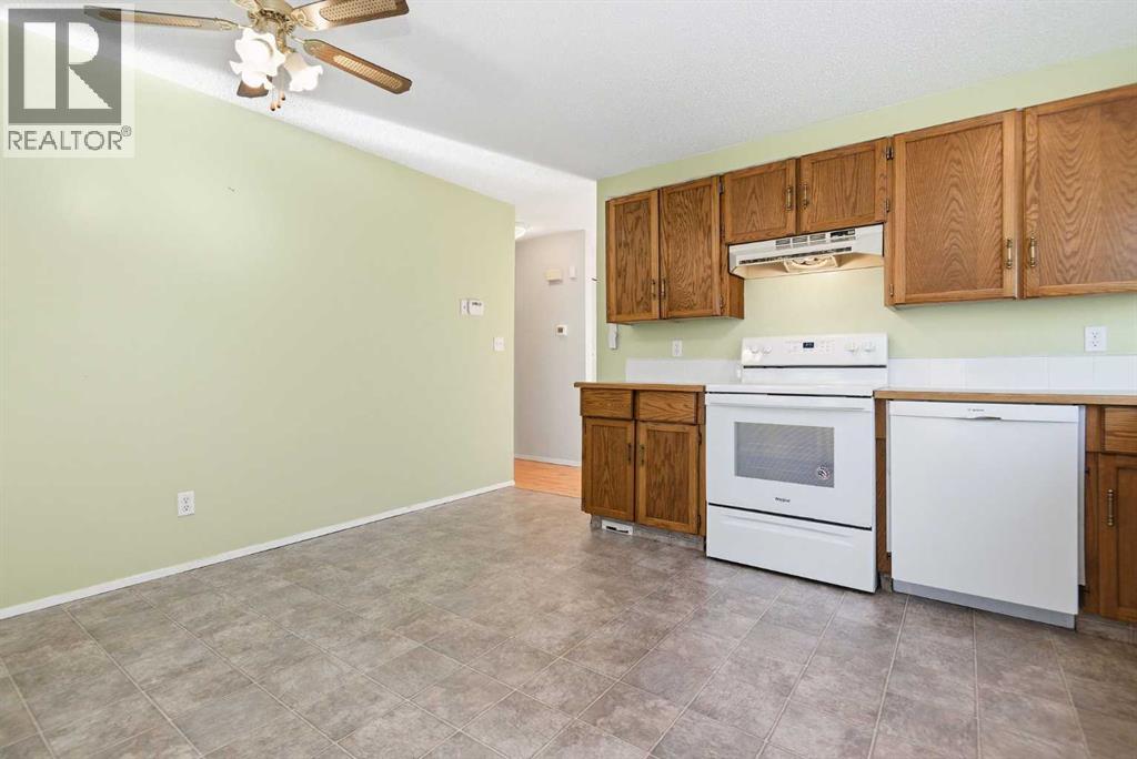 93 Eastman Crescent, Red Deer, Alberta  T4R 1X4 - Photo 10 - A2266576