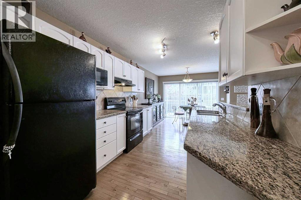 73 Everwoods Road Sw, Calgary, Alberta  T2Y 5C9 - Photo 13 - A2264395