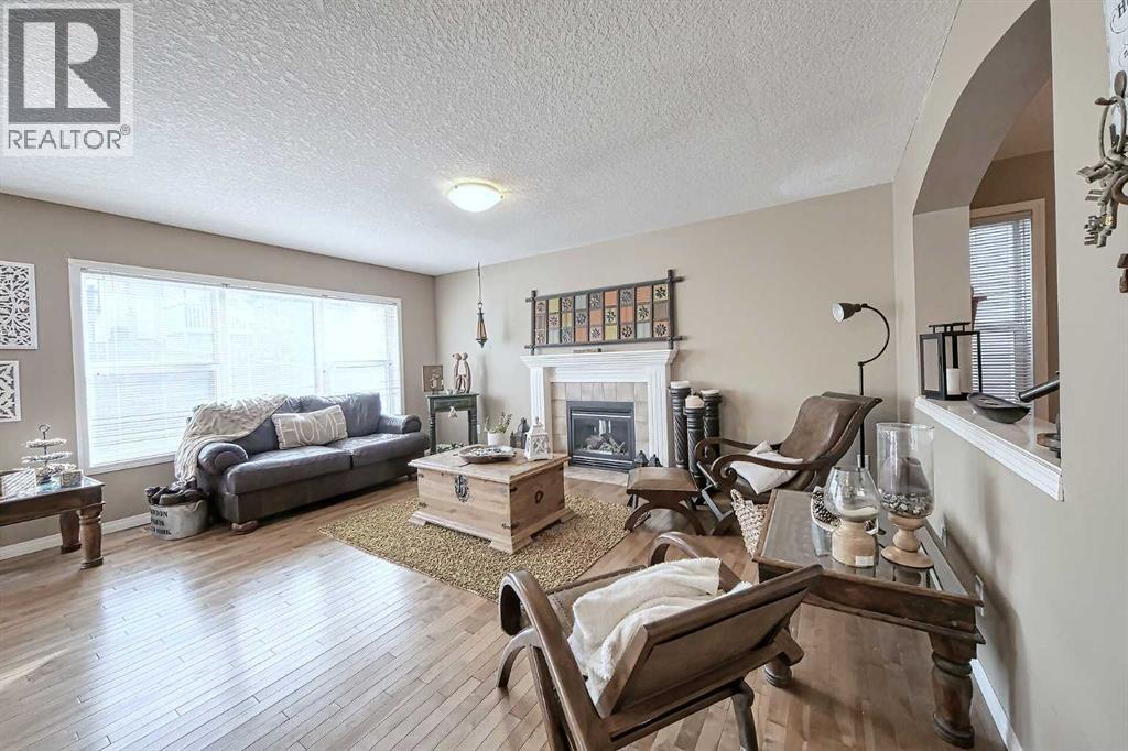 73 Everwoods Road Sw, Calgary, Alberta  T2Y 5C9 - Photo 6 - A2264395