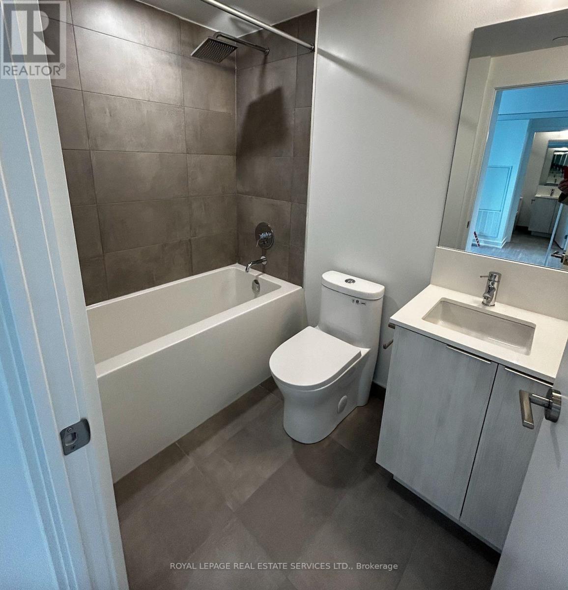 2616 - 8 Wellesley Street W, Toronto (Bay Street Corridor), Ontario  M4Y 0J5 - Photo 12 - C12482086