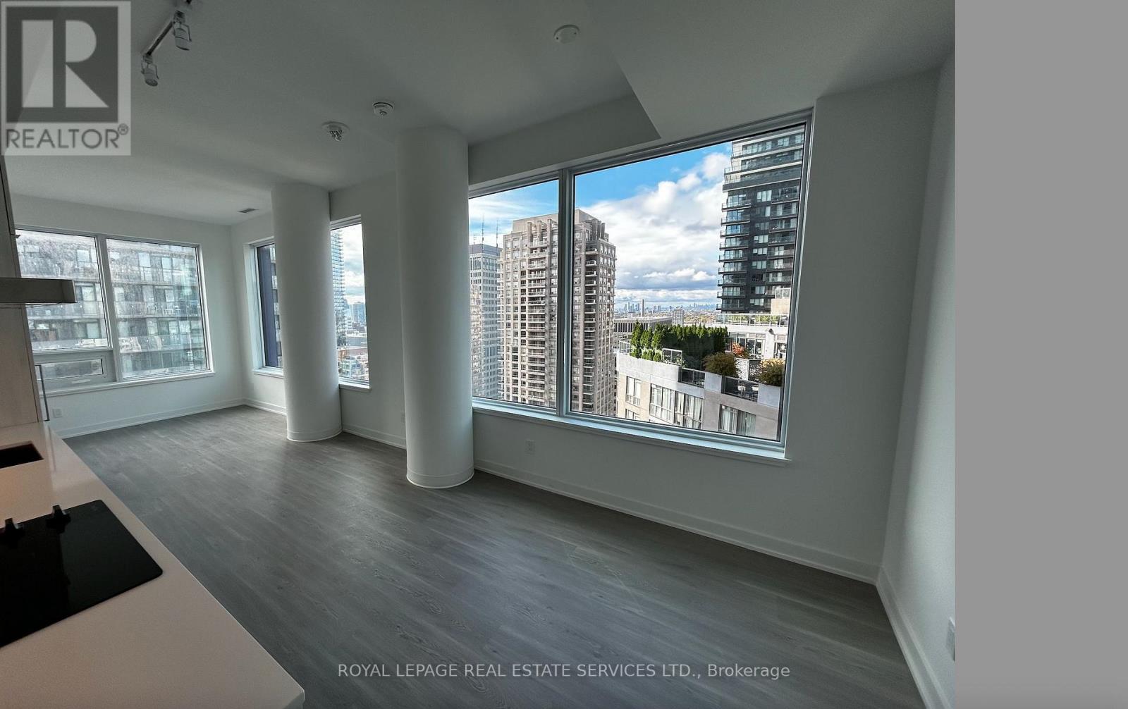 2616 - 8 Wellesley Street W, Toronto (Bay Street Corridor), Ontario  M4Y 0J5 - Photo 5 - C12482086