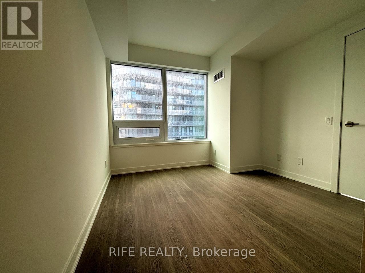 2316 - 8 Wellesley Street W, Toronto (Bay Street Corridor), Ontario  M4Y 1E7 - Photo 13 - C12482100