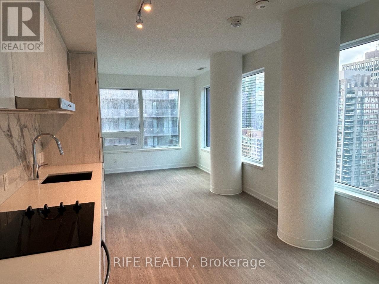 2316 - 8 Wellesley Street W, Toronto (Bay Street Corridor), Ontario  M4Y 1E7 - Photo 8 - C12482100