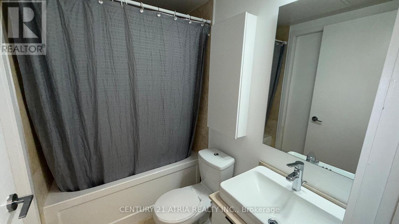4012 - 14 York Street, Toronto (Waterfront Communities), Ontario  M5J 0B1 - Photo 5 - C12482109