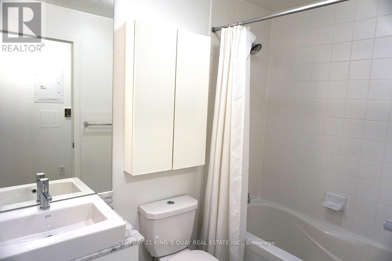 3511 - 55 Bremner Boulevard, Toronto, Ontario  M5J 0A6 - Photo 10 - C12482121
