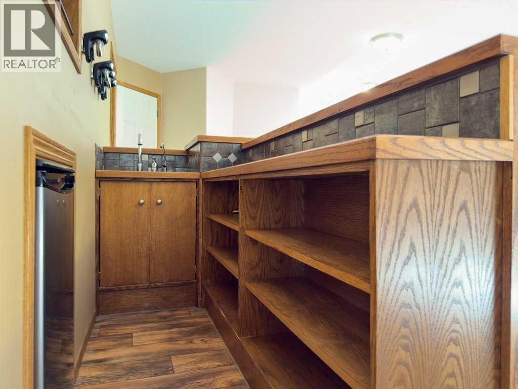 4412 58 Street Close, Rocky Mountain House, Alberta  T4T 0A4 - Photo 29 - A2264203