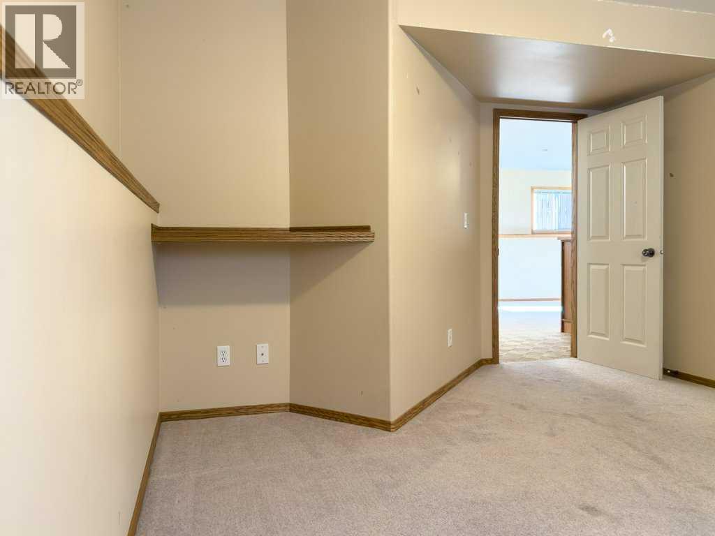 4412 58 Street Close, Rocky Mountain House, Alberta  T4T 0A4 - Photo 31 - A2264203