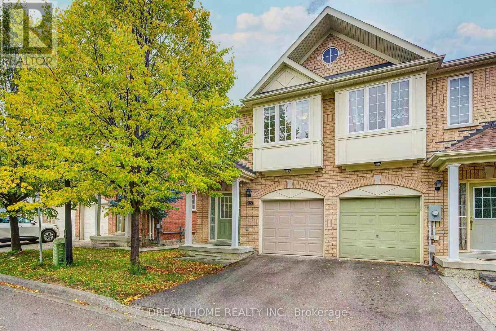 172 Tom Taylor Crescent, Newmarket, Ontario  L3X 3E9 - Photo 3 - N12482099