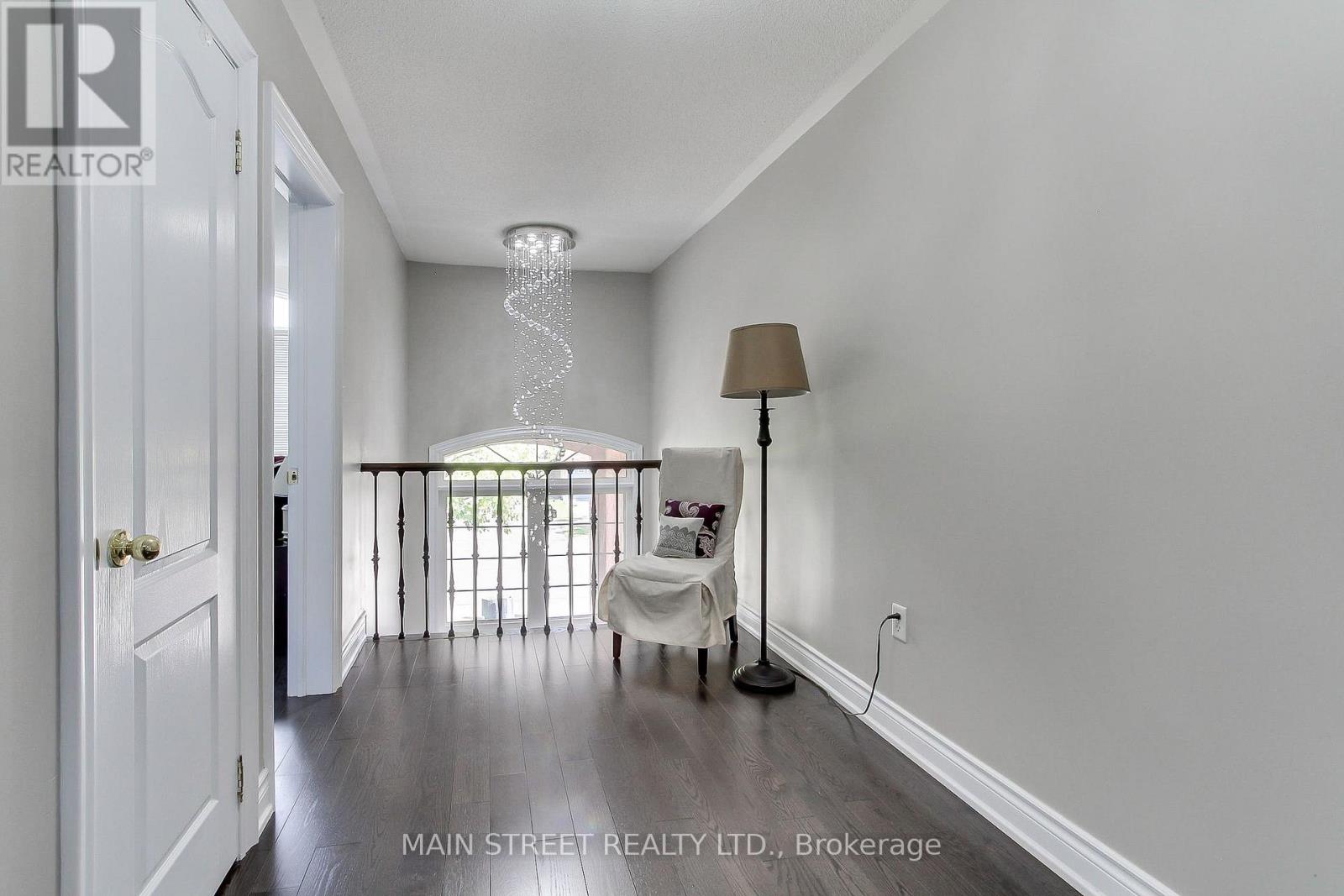 30 Conover Avenue, Aurora, Ontario  L4G 0A3 - Photo 19 - N12482106