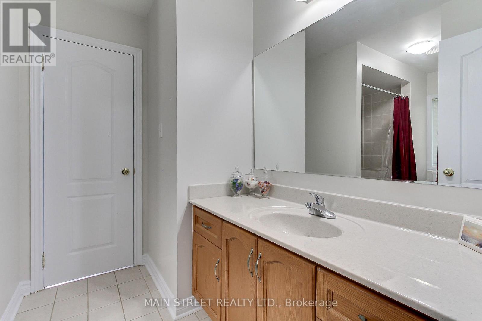 30 Conover Avenue, Aurora, Ontario  L4G 0A3 - Photo 30 - N12482106
