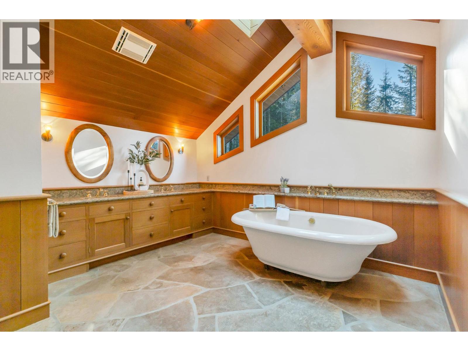 4969 Horstman Lane, Whistler, British Columbia  V0N 1B4 - Photo 18 - R3061847
