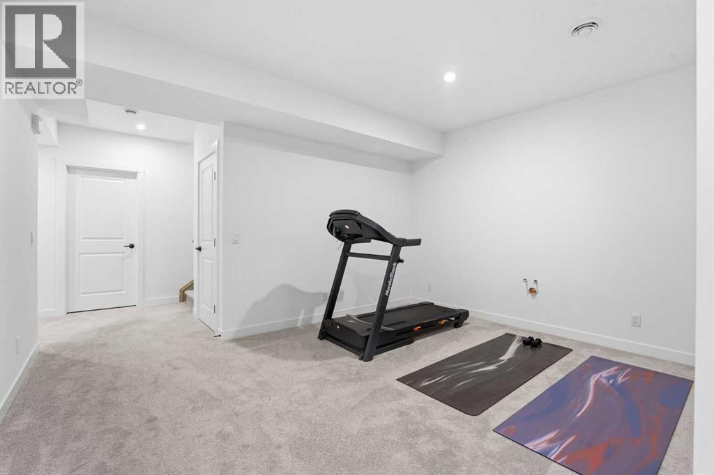 65 Rowmont Link Nw, Calgary, Alberta  T3L 0J3 - Photo 35 - A2266220