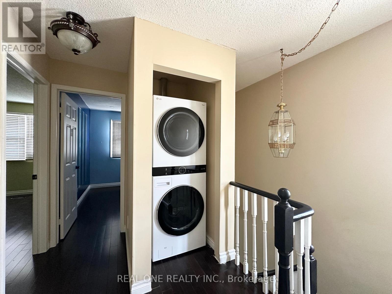 144 Clansman Trail, Mississauga, Ontario  L4Z 3G8 - Photo 16 - W12482111