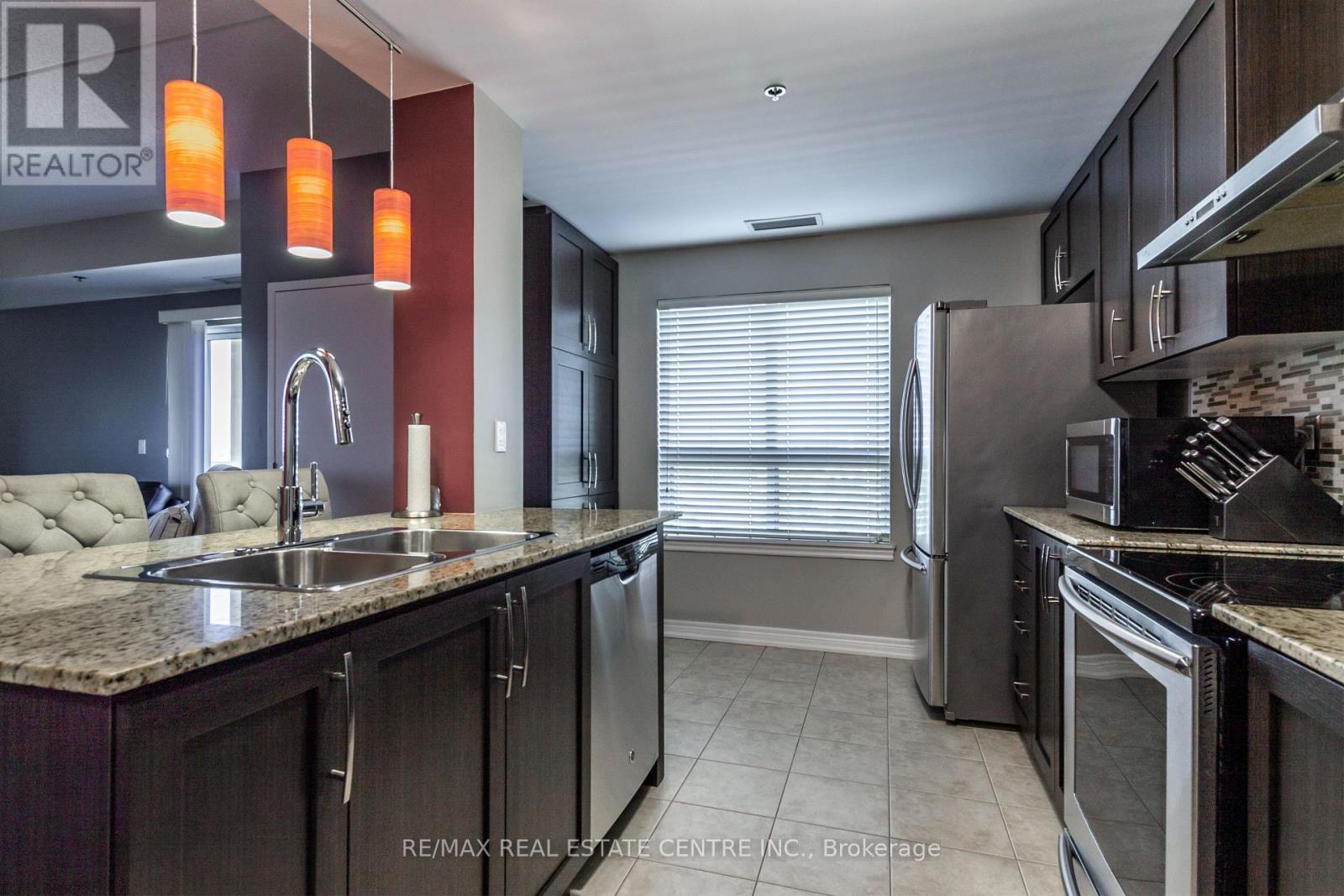 404 - 1421 Costigan Road, Milton, Ontario  L9T 2N4 - Photo 14 - W12482117