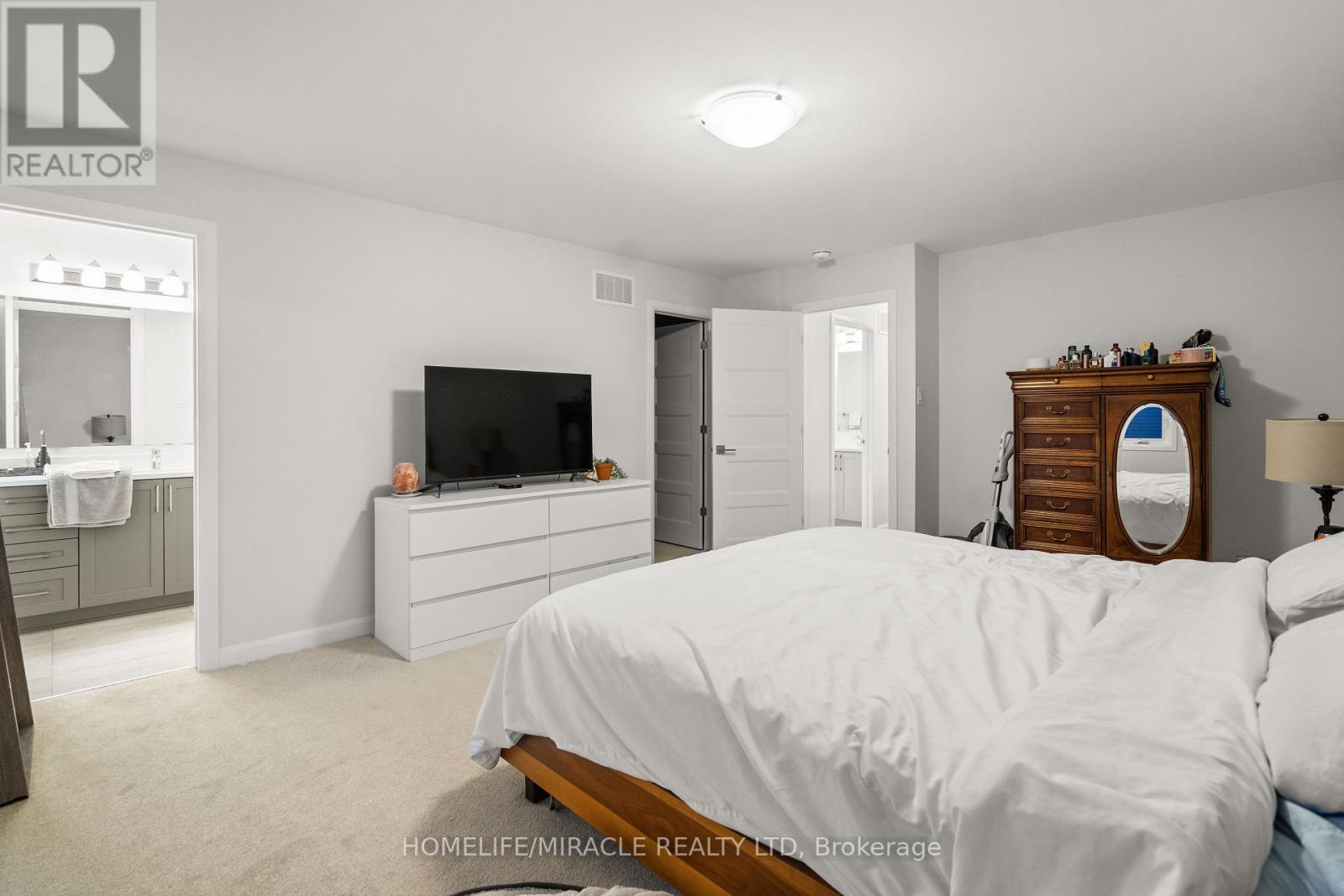 307 Blossom Pass Terrace, Ottawa, Ontario  K4A 5P1 - Photo 17 - X12482088