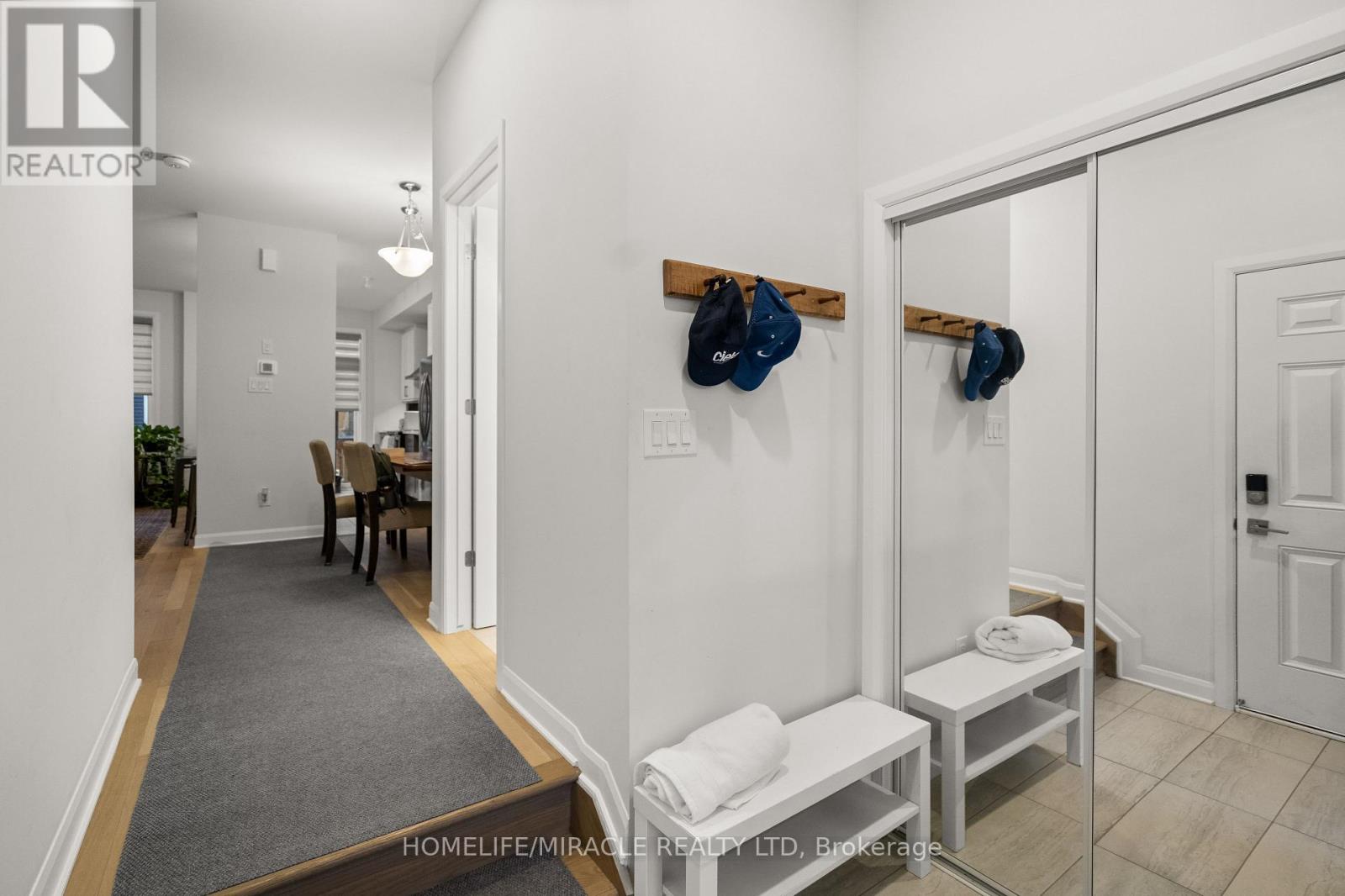 307 Blossom Pass Terrace, Ottawa, Ontario  K4A 5P1 - Photo 2 - X12482088