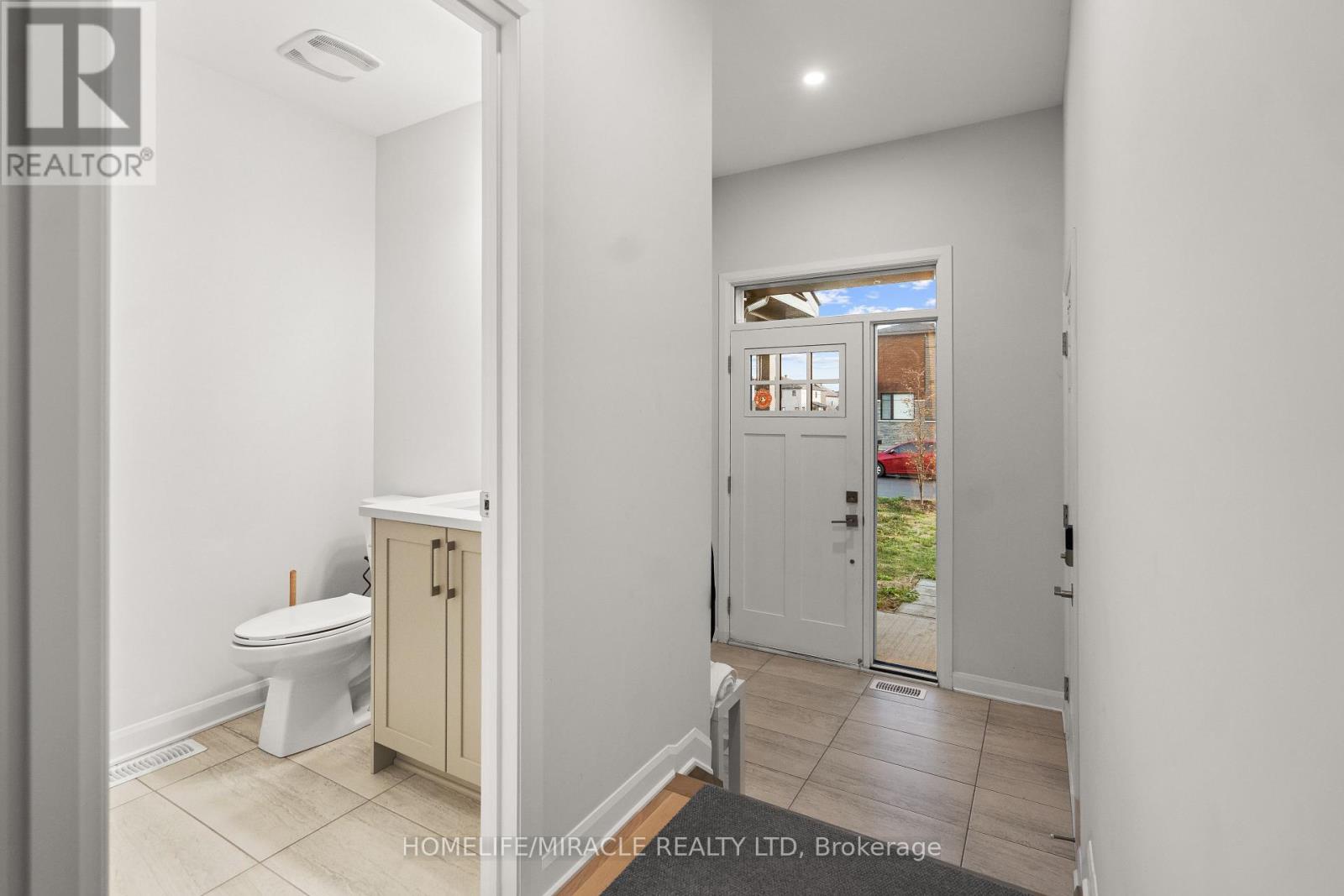 307 Blossom Pass Terrace, Ottawa, Ontario  K4A 5P1 - Photo 4 - X12482088