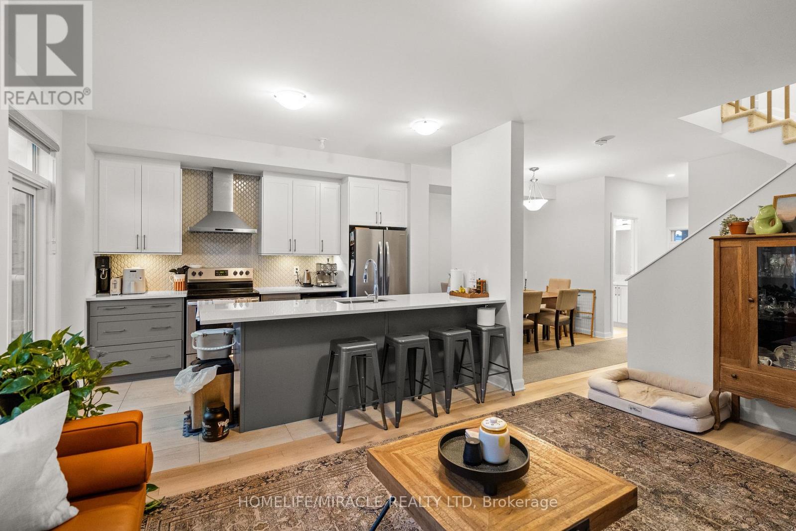 307 Blossom Pass Terrace, Ottawa, Ontario  K4A 5P1 - Photo 9 - X12482088