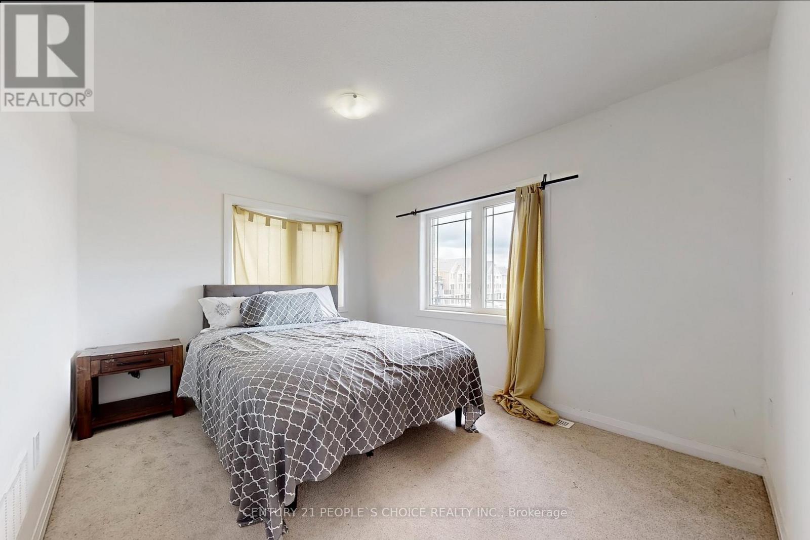 38 Stanley Avenue N, Haldimand, Ontario  N3W 0G8 - Photo 41 - X12482102