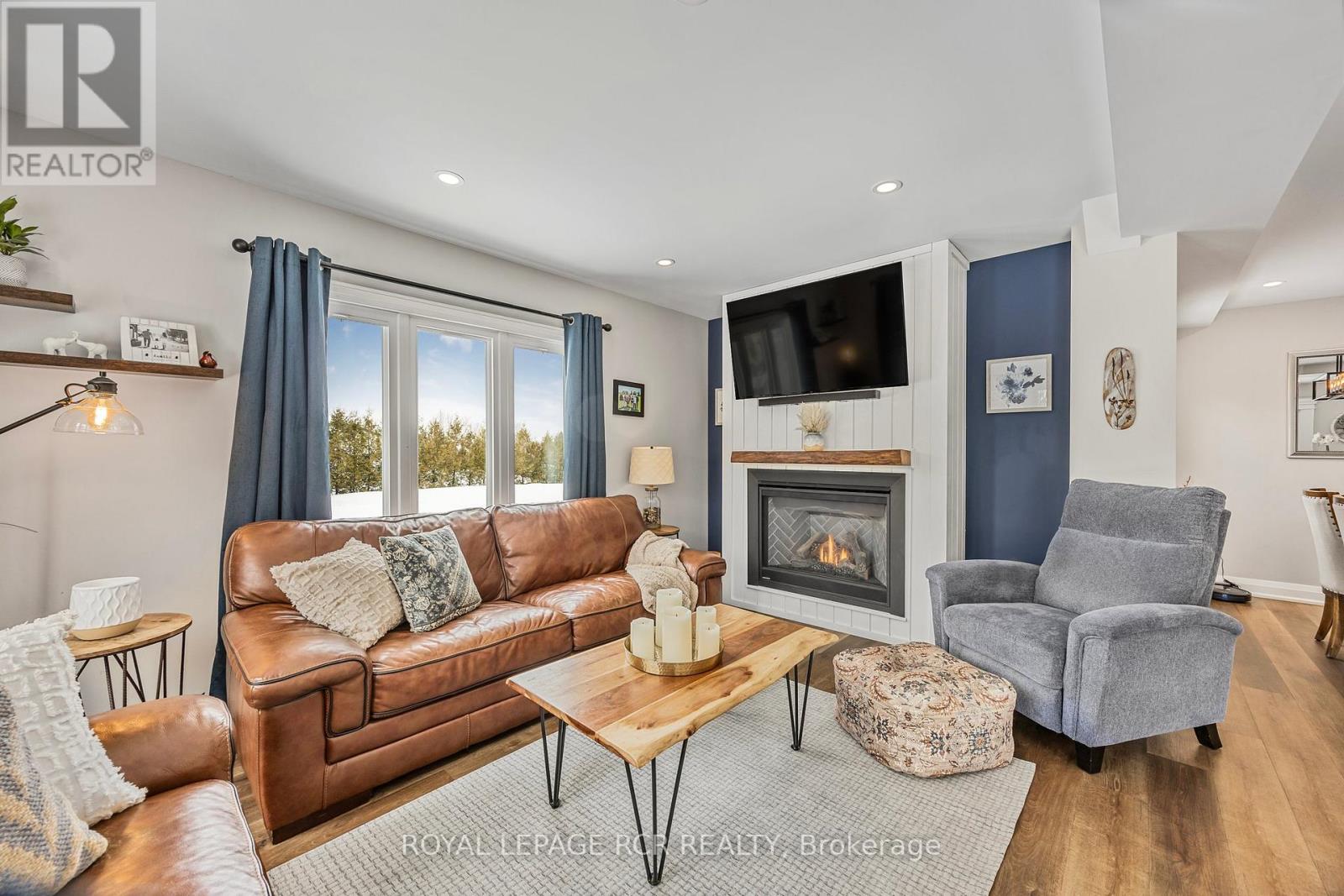 18 Peter Street, Amaranth, Ontario  L9W 5Z8 - Photo 14 - X12482104