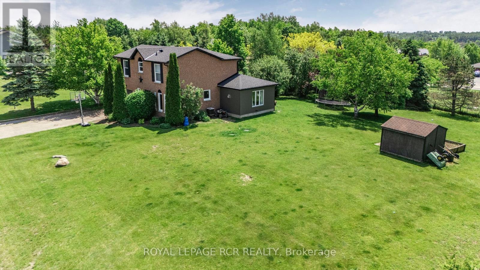 18 Peter Street, Amaranth, Ontario  L9W 5Z8 - Photo 3 - X12482104