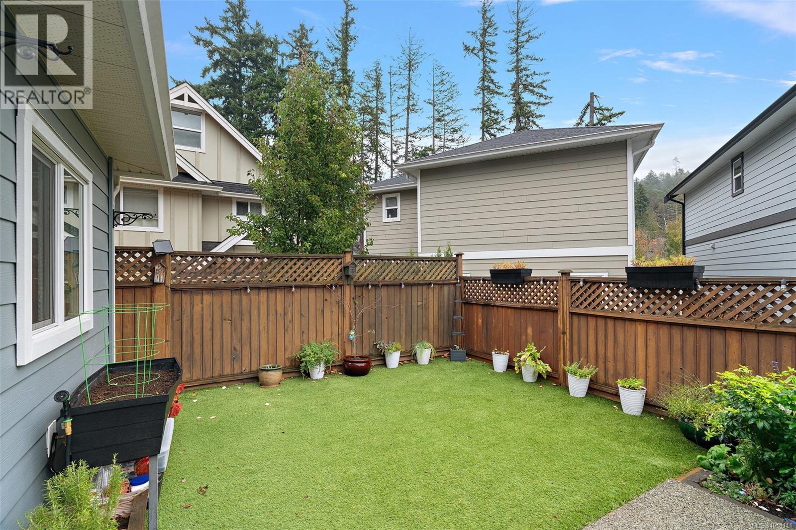 3420 Fuji Crt, Langford, British Columbia  V9C 0H8 - Photo 24 - 1018111