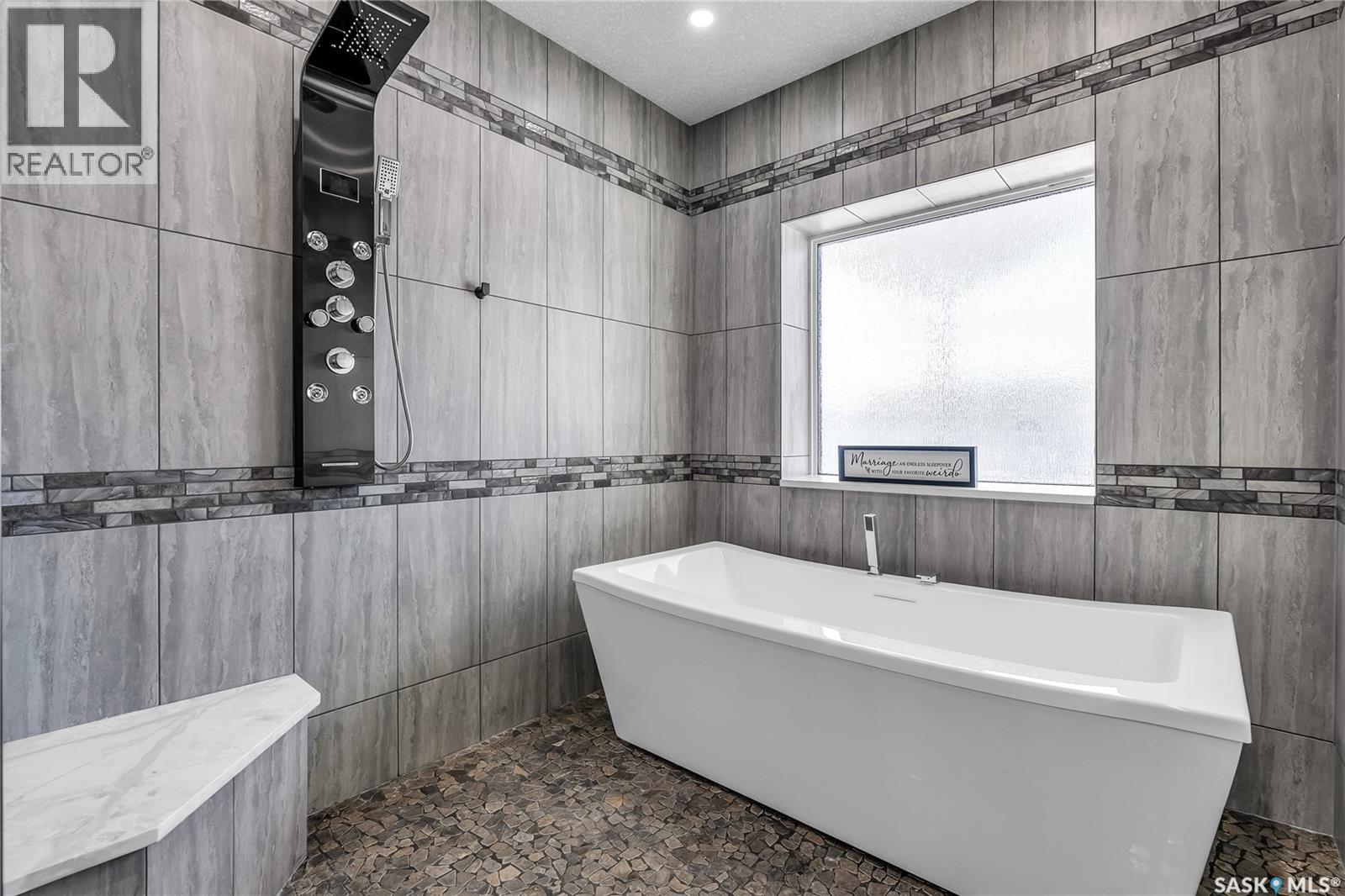 1 Loewen Court, Warman, Saskatchewan  S0K 1A0 - Photo 33 - SK021402