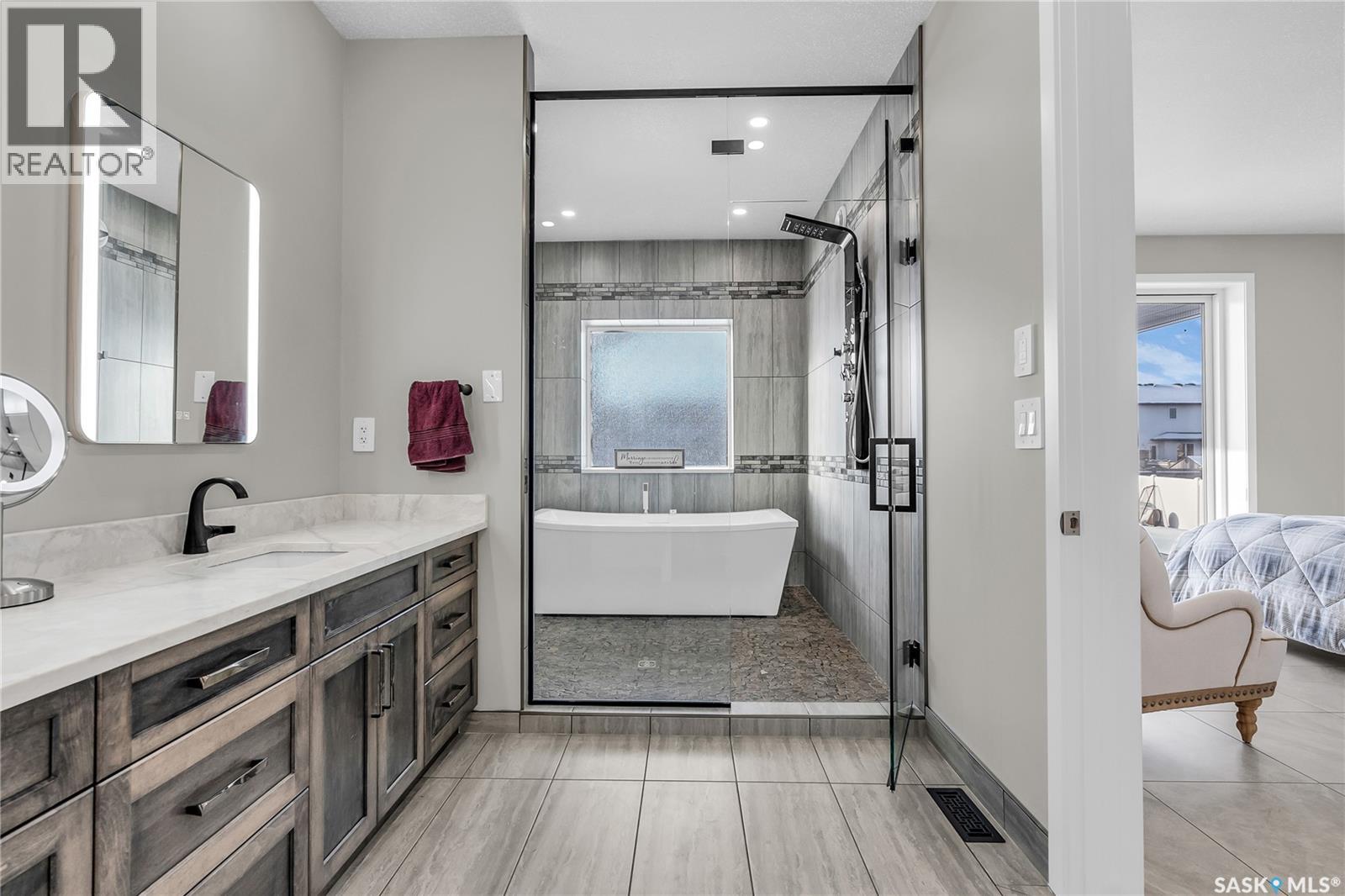 9 Loewen Court, Warman, Saskatchewan  S0K 1A0 - Photo 31 - SK021403