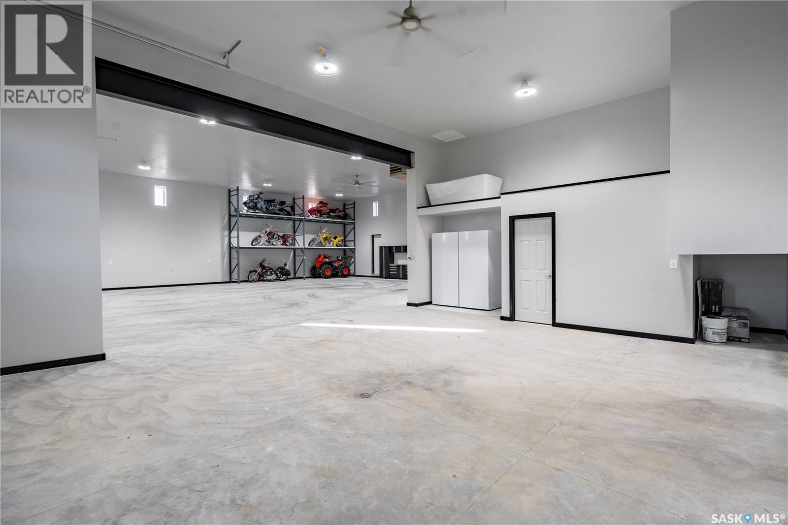 9 Loewen Court, Warman, Saskatchewan  S0K 1A0 - Photo 10 - SK021403